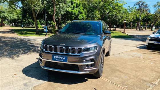 JEEP COMMANDER 2.0 HURRICANE 4 TURBO GASOLINA OVERLAND AT9